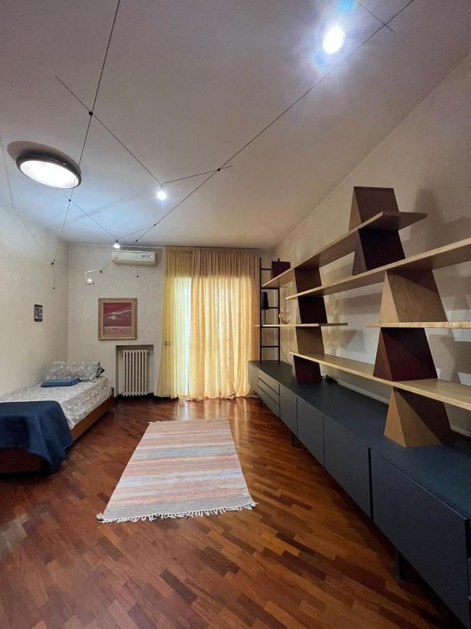 باري Garibaldi Plaza - Scardicchio Maisons المظهر الخارجي الصورة